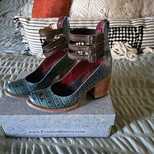 Freebird Heels Randi size 8